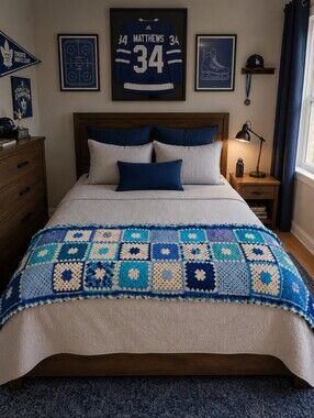 Vintage Handmade Crochet Granny Square Blanket Throw Blue White Aqua